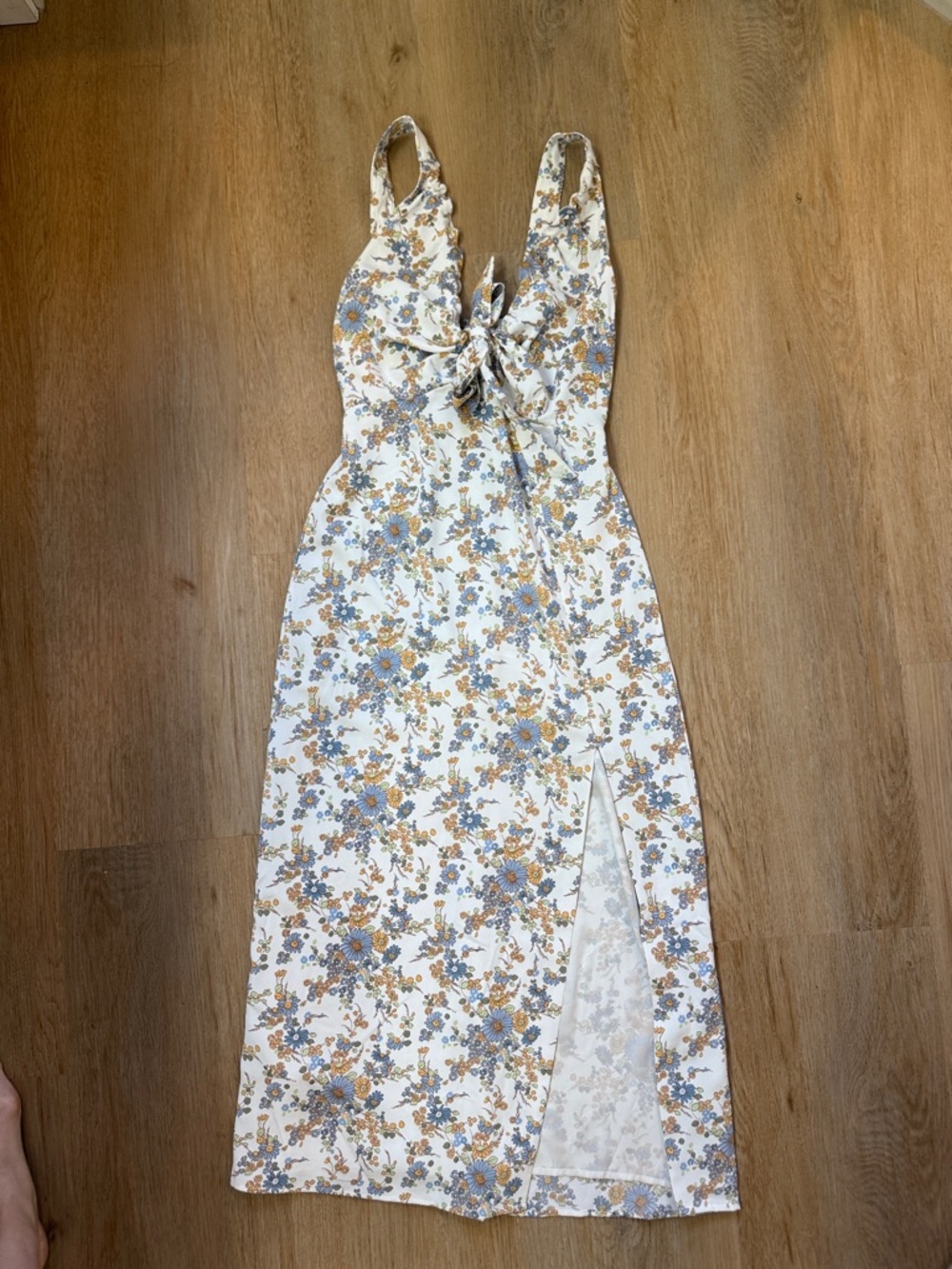 Abercrombie & Fitch Cream Floral Tie-Front Midi Dress with Blue and Tan Accents